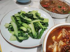 -犇逸·乐山跷脚牛肉·四川现炒(览海店)