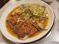 剁椒鱼头-嘉丰湘菜馆(芳群园店)