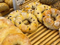 -焙丽拾光(麦凯乐直营店)