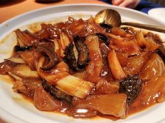 海参烧鹿筋-宏达老菜馆(东安街店)