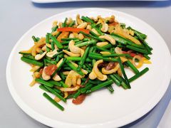 粤式小炒皇-一澜江宴·江景地标楚菜(江滩公园店)