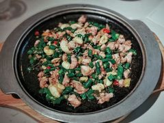 石锅花椒兔-周三的情书花园餐厅(江北店)