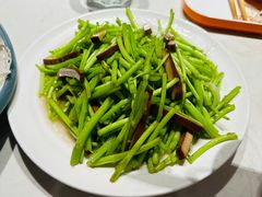 -杨氏青龙虾·羊蝎子(托乐嘉店)