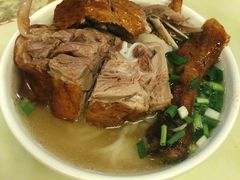 -香辉食馆(新兴路店)