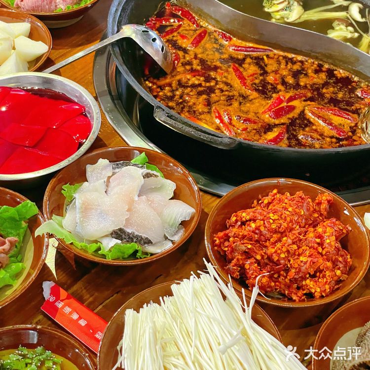 在闹市区的宝藏重庆火锅店怎么能不来