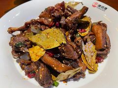 -唐师傅湘西名菜馆(武陵路店)