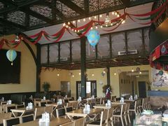 大堂-普兰达德国餐厅·德式脆皮烤猪肘·自酿啤酒(观唐店)