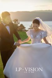 -乐派诗婚纱摄影