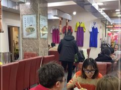 大堂-朴小妹人参鸡汤火锅(长白山万达店)