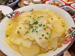 土豆片-印象鲵宴·张家界地标美食名片(溪布街店)