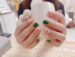 -UN·桃喜日系美睫美甲