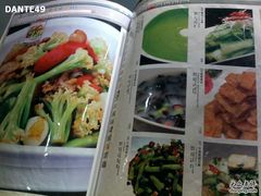 20101128434-外婆家(杭州马塍店·杭帮菜名店)
