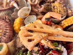 -叶派龙虾•招牌香辣蟹·海鲜(中海国际店)