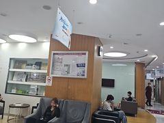 -雅悦齿科(顾村公园店)