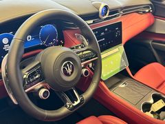 -上海保利玛莎拉蒂和阿尔法罗密欧(华翔路店)