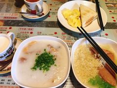 -鸿运茶餐厅(皇岗店)