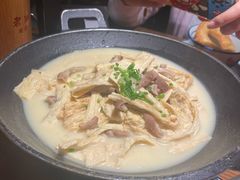 -老湘村·湖南土菜(天河维多利店)