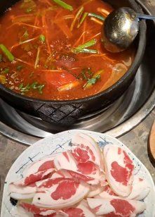 -鸿通城购物中心