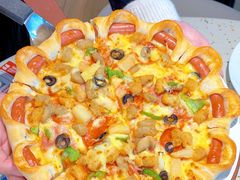 -必胜客(WOW中心城店)