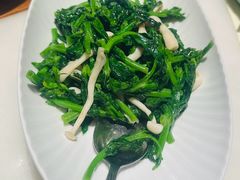 -那家小馆