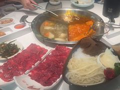 -左庭右院鲜牛肉火锅(新梅广场店)