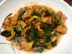 -蔼若春.传承三十年云南菜(金碧公园店)
