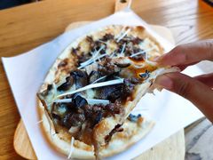 烤牛肉披萨-LYFATTI 莱芙缇(赣水路店)