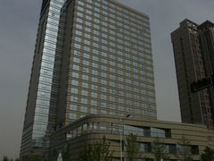 -西安绿地假日酒店