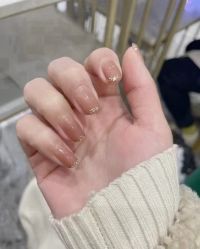 -悦指间美甲美睫