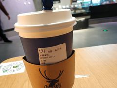 焦糖拿铁-瑞幸咖啡(尼盛尚品汇店)