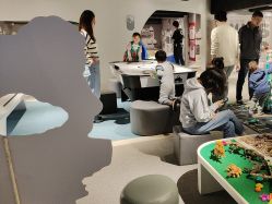 -MINI MARS KIDS CLUB亲子家庭中心(长宁天山店)