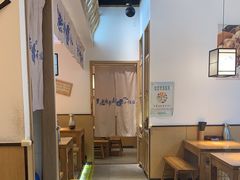 -先启半步颠小酒馆(虹桥龙湖天街店)