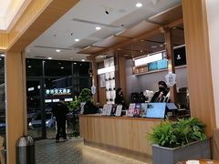 -霸王茶姬(云杉奥莱店)
