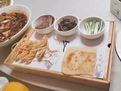 -鸭王烤鸭店(三里河店)