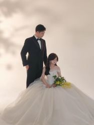 -MAO亲爱的猫婚纱摄影工作室