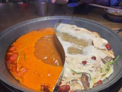 番茄驾鸯锅-萍姐火锅·公路夜市(打浦桥日月光店)