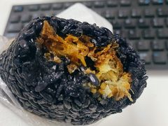 乌饭包老油条-芳婆糕团店(王府大街店)