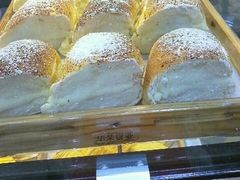 -华荣西饼屋(金禧店)