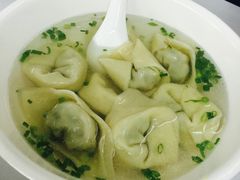 -潘国仙耳光馄饨(黄家阙路店)