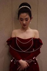 -LOVINA洛维娜婚纱礼服