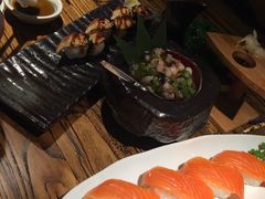 -萤初高端日料王(曲江银泰店)