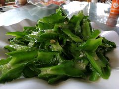 -亚龙湾8号(丁村万人海鲜广场店)
