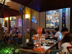 -SISTERS BAR RESTAURANT川意酒馆(嘉善老市H楼店)
