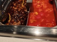 -海底捞火锅鲜切牛肉主题店(长寿路店)