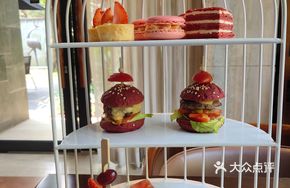 Red Velvet Afternoon Tea