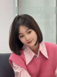 -AYO SALON