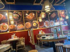 -点兵点将·四川传统小吃集(勐海路店)