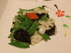 时蔬三脆-唐拉雅秀酒店-唐苑中餐厅