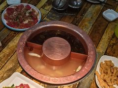 -清真·田园居家酸菜牛肉烤火锅(凤霞路店)