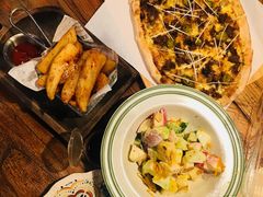-I HOLIC艾豪丽披萨(KKone店)